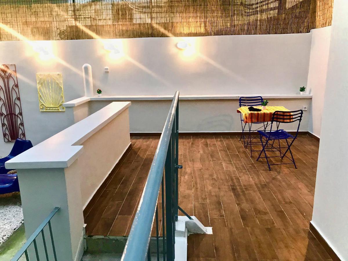 Five Brand New Boutique Apartments Central Athén Kültér fotó
